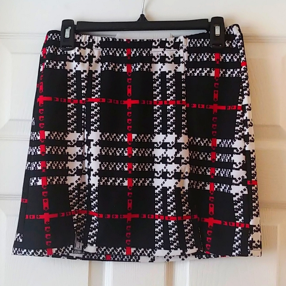 NWOT Plaid Double Slit Skirt